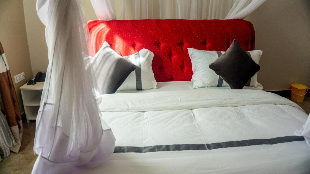 Elanacha Hotel Arusha Buitenkant foto