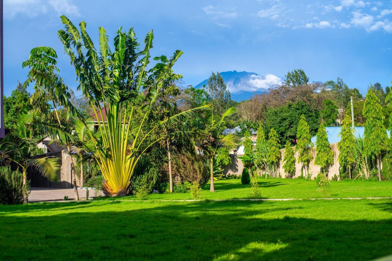 Elanacha Hotel Arusha Buitenkant foto