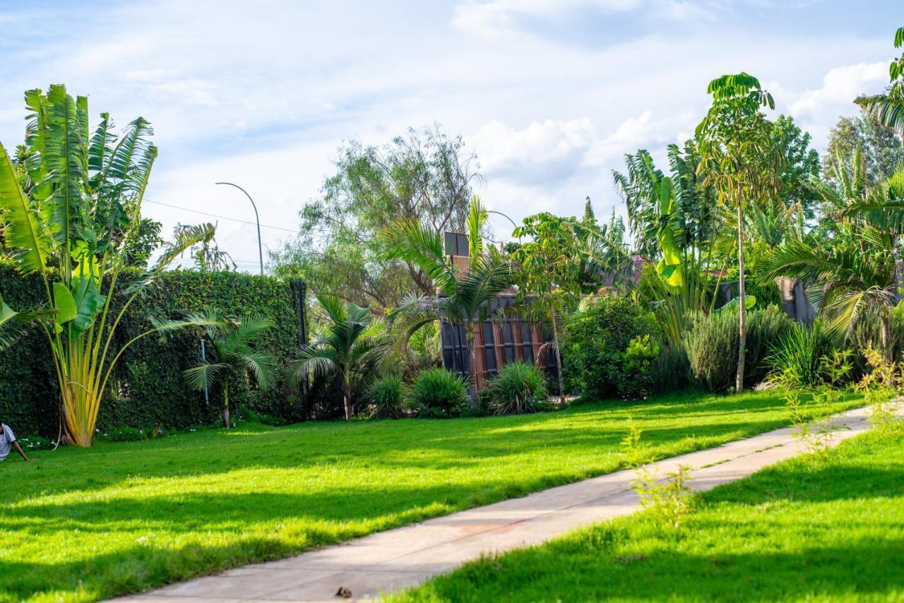 Elanacha Hotel Arusha Buitenkant foto