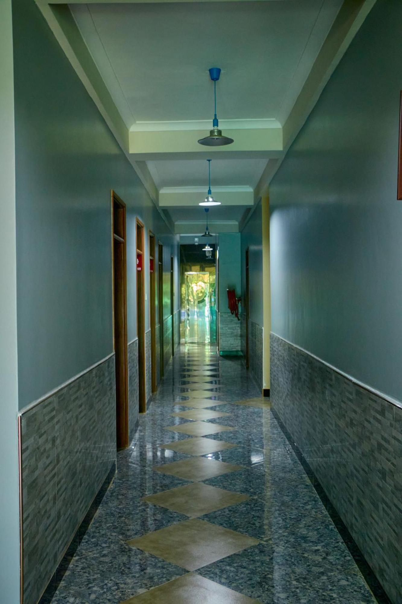Elanacha Hotel Arusha Buitenkant foto